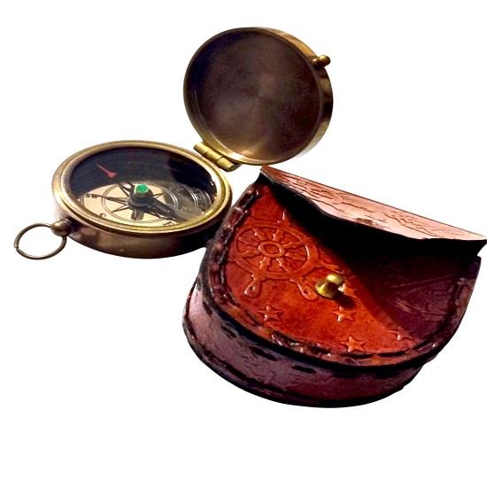 Style Brass Compass with Embossed Leather Case