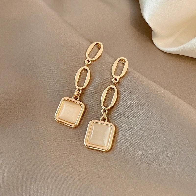 Silver Needle Geometric Cat's Eye Tassel Earrings for Women - Unique Design