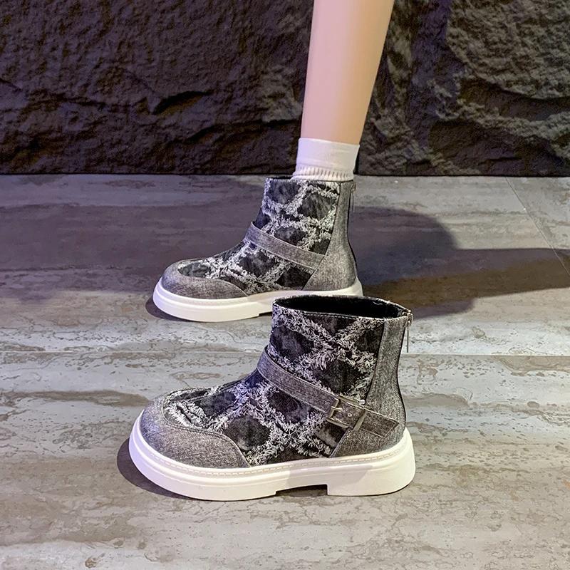 Fashion Cowboy Canvas Ankle Women Flats Boots Belt Buckle Checkered Fashion Designer Winter New 2025 Trend Women Shoes Cozy Casual Botas