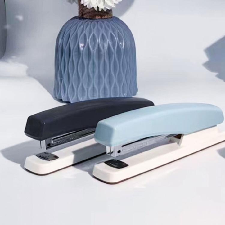 Colorful Desk Stapler with Staple Remover 25 Sheet Capacity Labor-Saving Stapler Stapling Machine for Office School