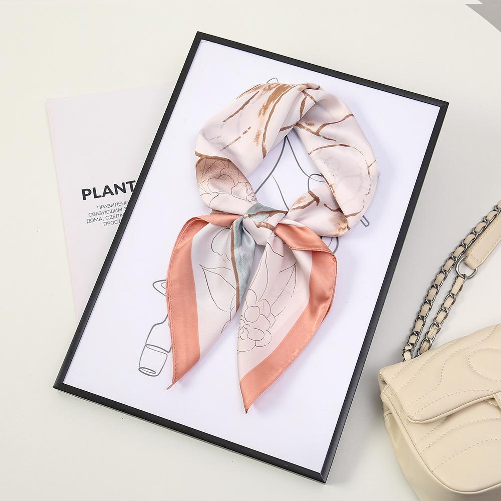 71 Flower polka dot simulation silk scarf neck small square scarf Korean atmosphere sunscreen scarf advanced sense