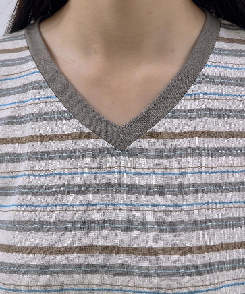 Sayu Mild Stripe V-Neck Short Sleeve Pullover Mocha