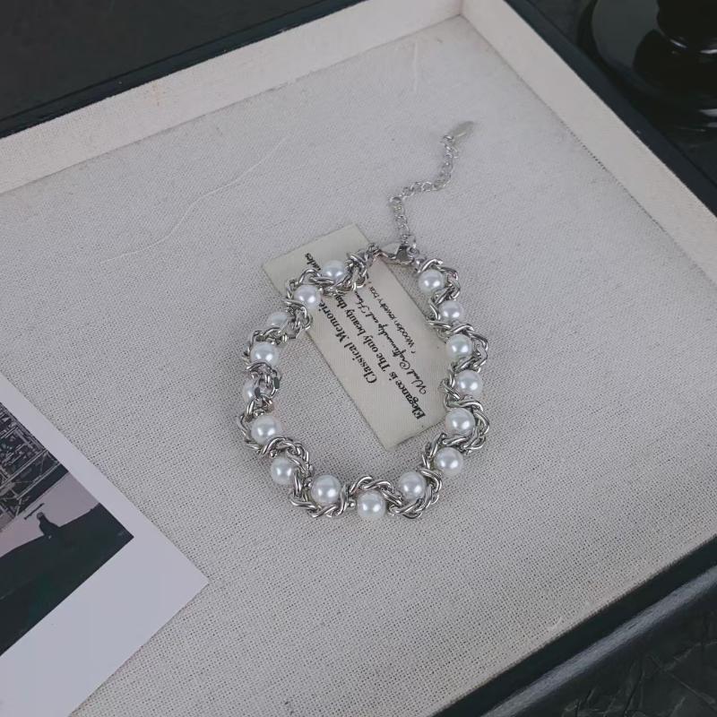 

Панк Искусственный Жемчуг Сплав Толстая Цепь Ожерелье Хип-Хоп Вечеринка Повседневный Бизнес Ювелирные Аксессуары Подарок