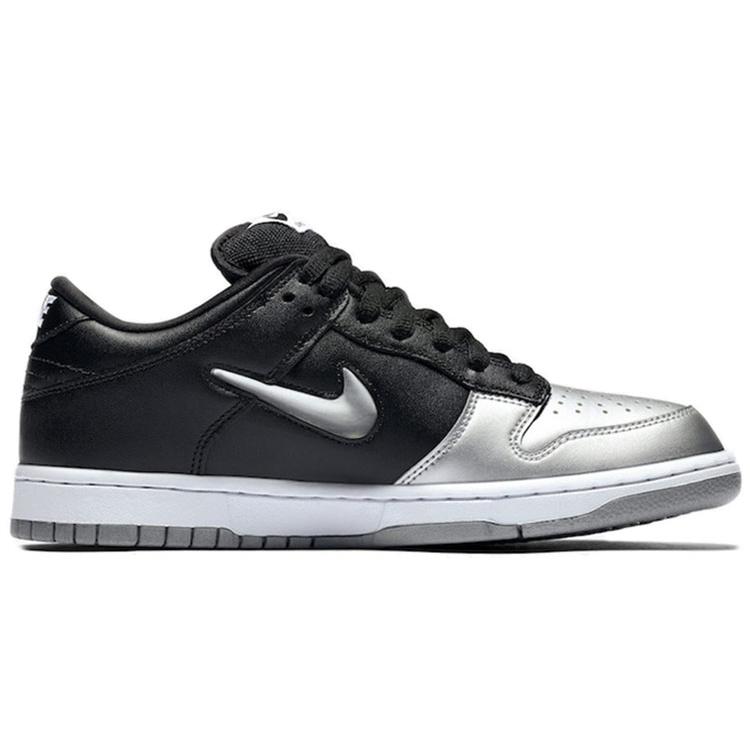 Nike X Supreme Sb Dunk Low Qs 'Metallic Silver' CK3480-001