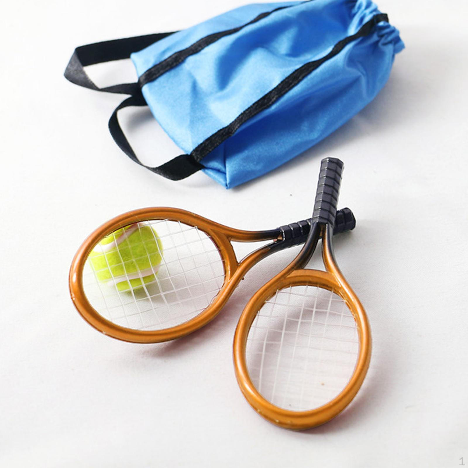 

1:12 миниатюрных теннисных комплектов, набор мини-ракеток и мячей, декор для праздничного подарка, топпер для торта золотистый