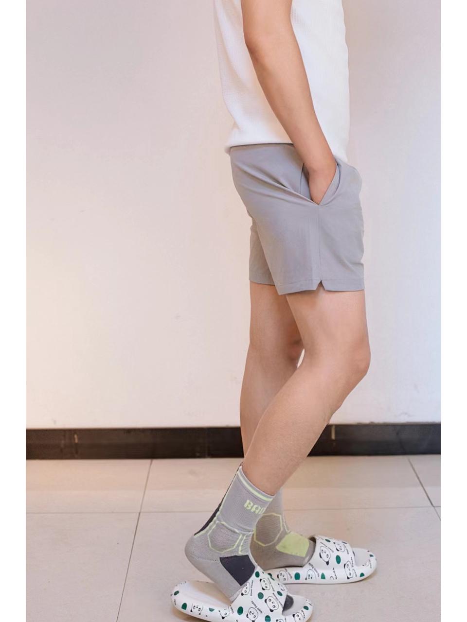 

Мужские быстросохнущие повседневные шорты для бега - Летние пляжные и фитнес легкие DX-1 XL светло-серый