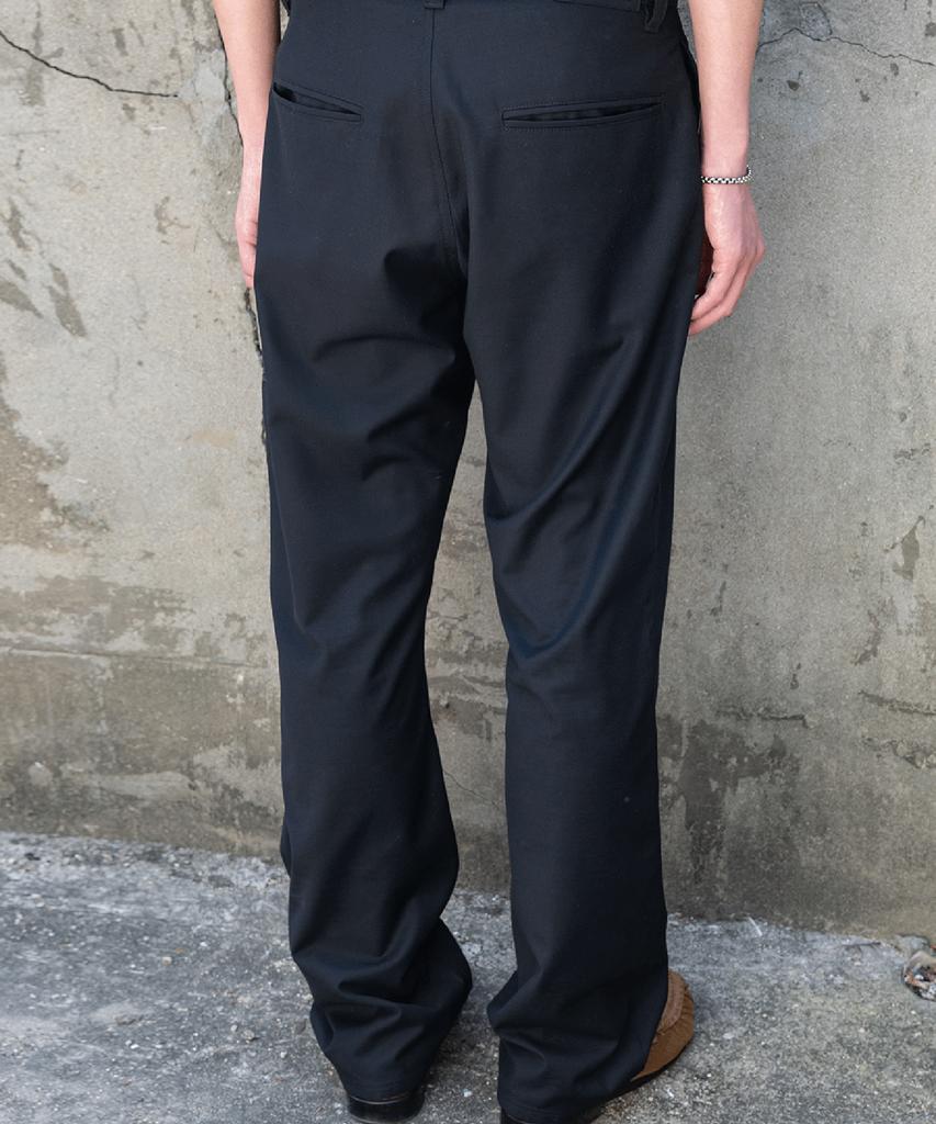 Pabeo Leather Trimming Trousers (Black)