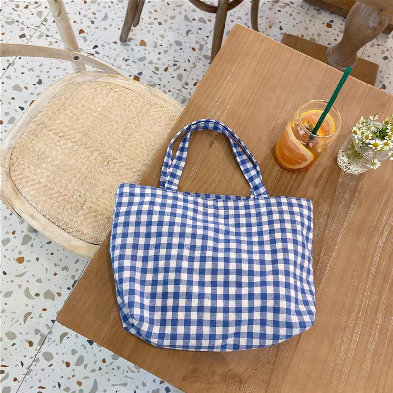 

Portable Cotton Women Lunch Bento Bag Vintage Plaid Canvas Ladies Small Handbags Simple Female Cloth Mini Tote Bag Clutch Purse 32x8x22cm синий