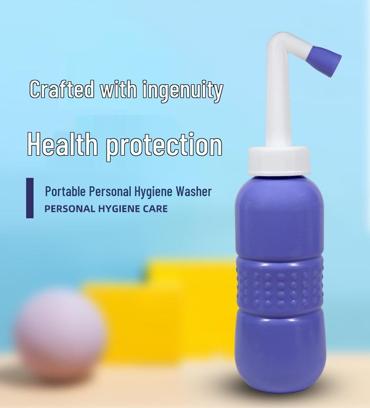 Compact Portable Bidet for Women - Baby, Vulva, and Postpartum Cleansing Douche