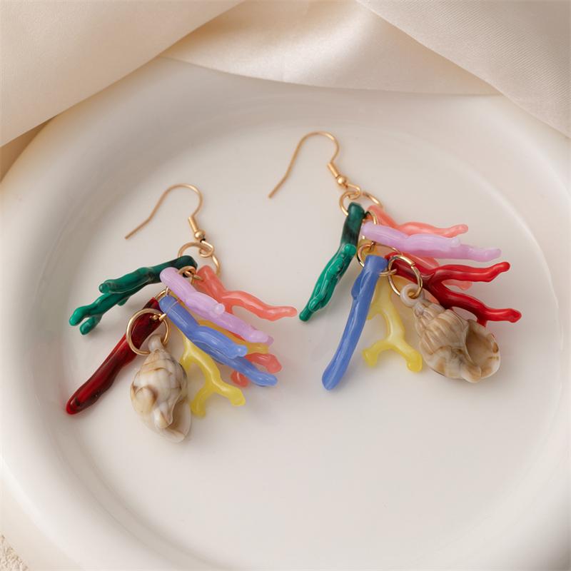 Dopamine Vacation Style Colorful Acrylic Corals Dangle Earrings for Women Bohemian Shell Pendant Earring Summer Beach Jewelry