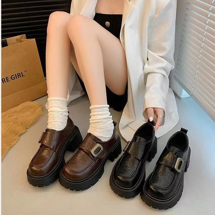 

Туфли Мэри Джейн на платформе, женские, кожаные, на липучке, британские, универсальные, черные, увеличивающие рост, мокасины 35 коричневый