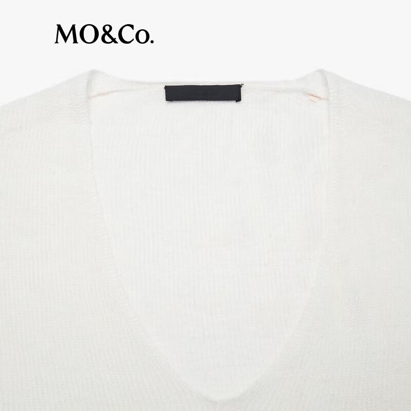MO&Co. V-Neck Long Sleeve Knit Top