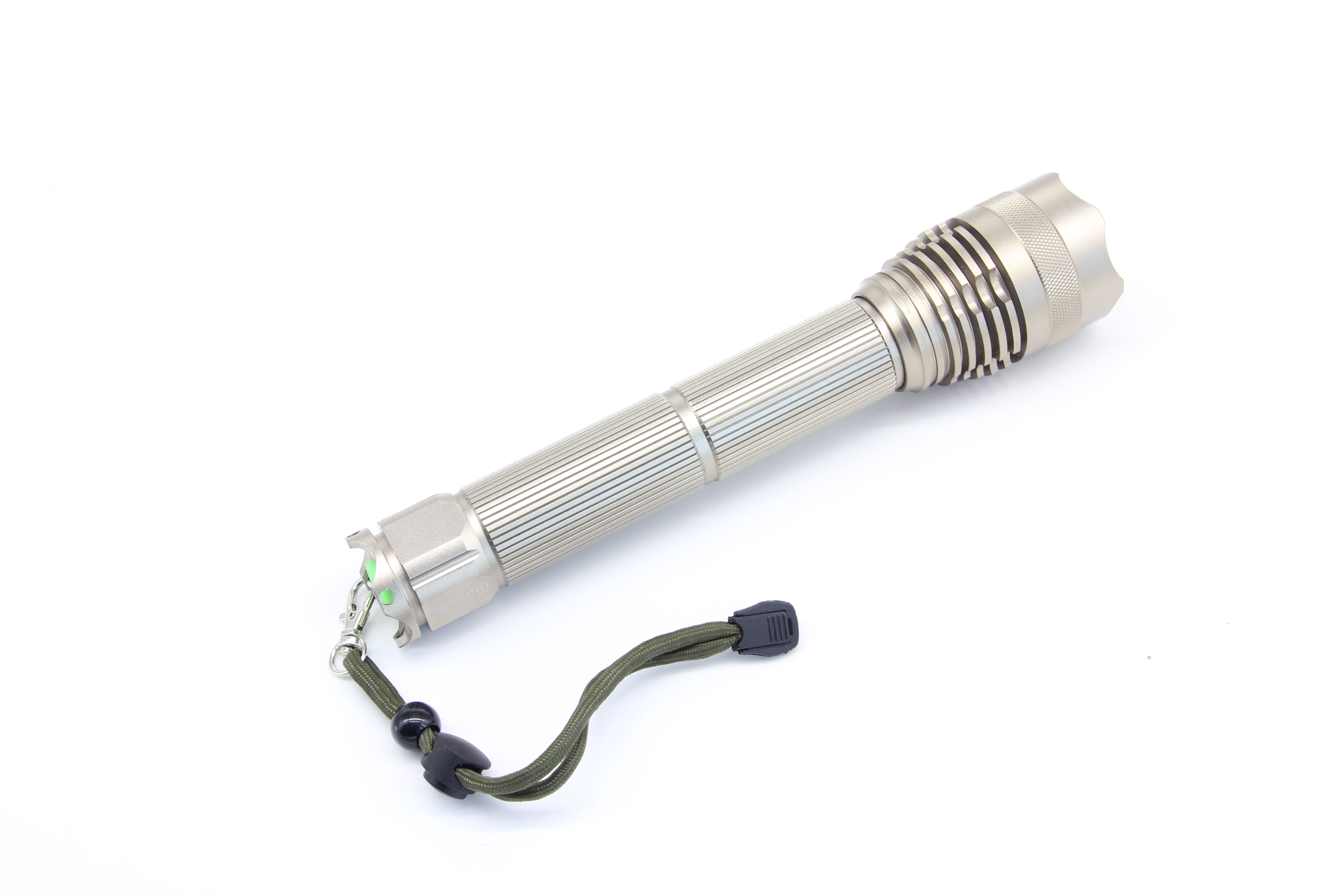

Сріблястий ліхтарик для дайвінгу CREE L2 YM-A1-L2 срібний