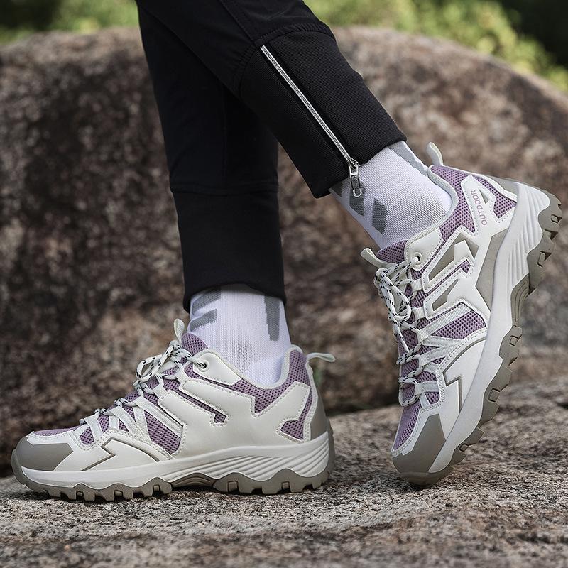 New Hiking Shoes for Men and Women Couples Breathable and Non-slip Outdoor Camping Off-road Travel Leisure Hiking Shoes