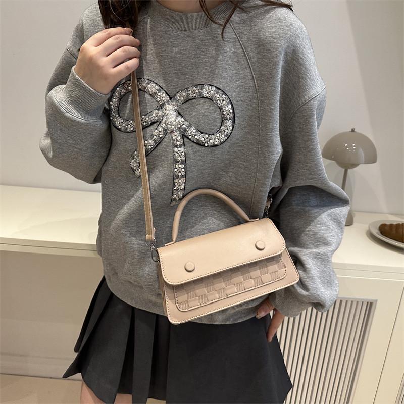 Trendy Small Pu Square Handbag For Women Perfect For Daily Use In Chic Colors