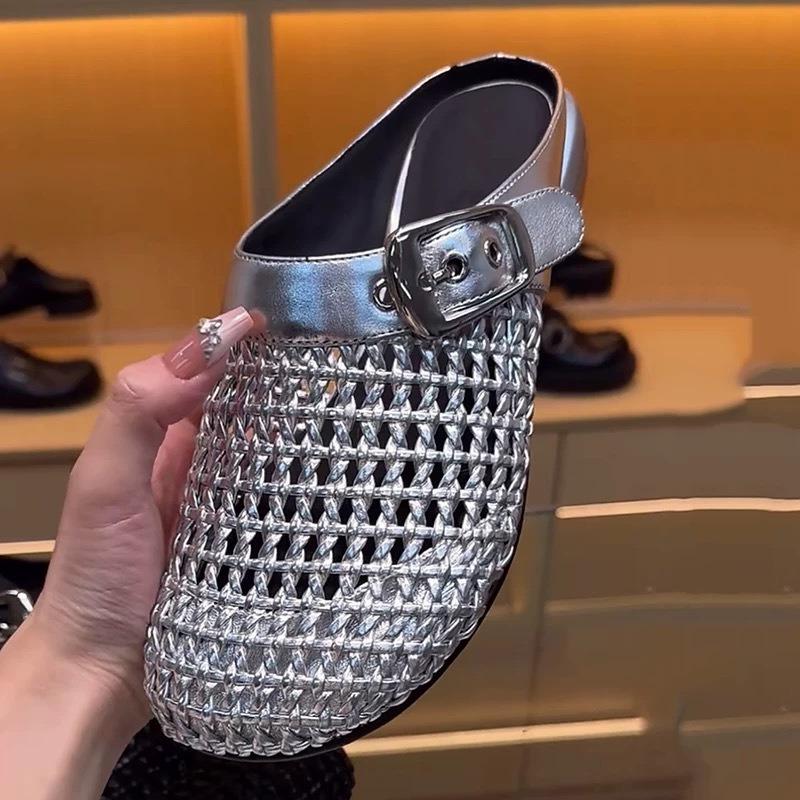 

Fashion High Quality Woven Mesh Flat Slippers Women Summer Breathable Round Toe Belt Buckle Slide Sandals Comfort Non-slip Beach Sandals 40 серебряный