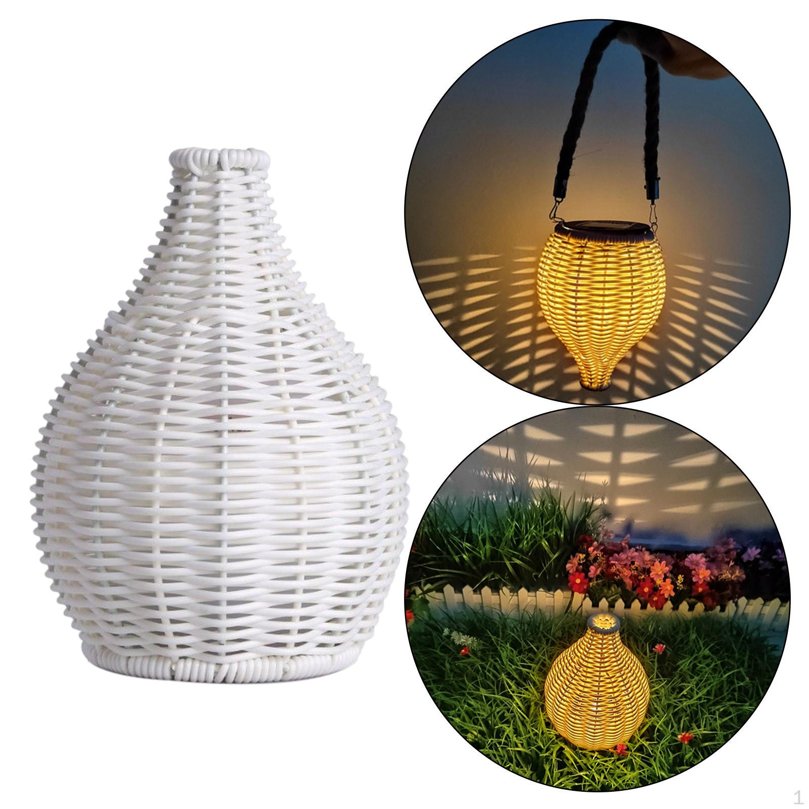 

Solar Powered Outdoor Hanging Lantern for Garden Decor білий