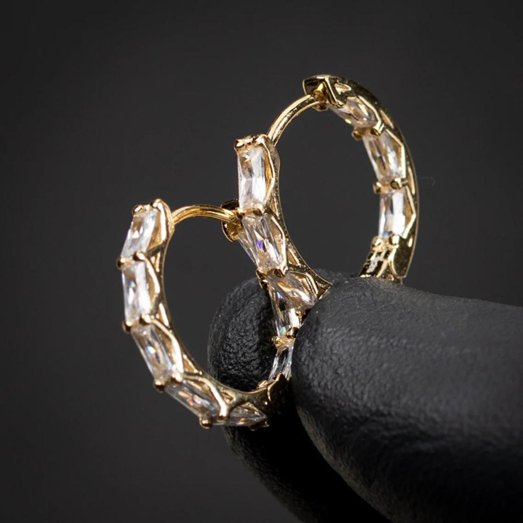 Baguette Cut Stone Hoop Earrings for Women Elegant Gold Tone Huggie Earrings for Daily Party and Wedding