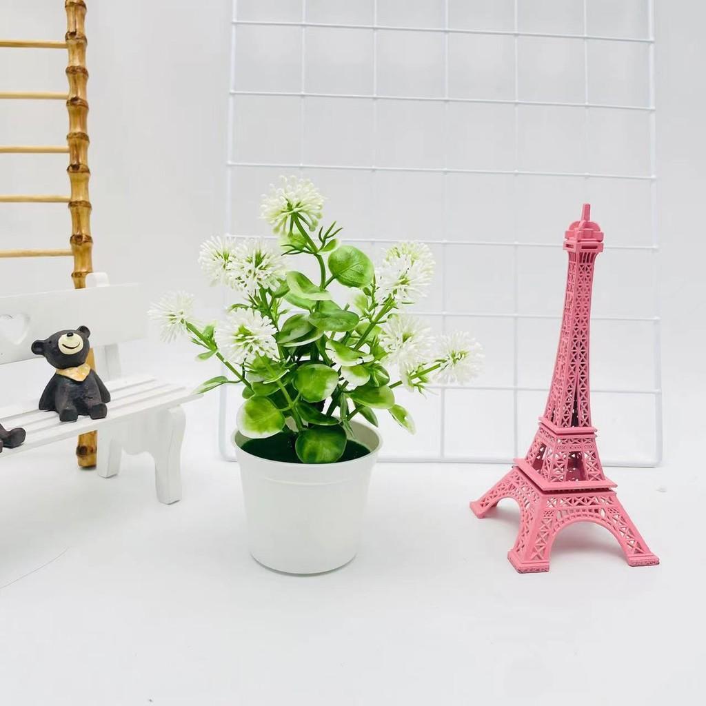 Lilac Artificial Plant Pot With Durable Plastic Material For Outdoor Yard And Wedding Decoration