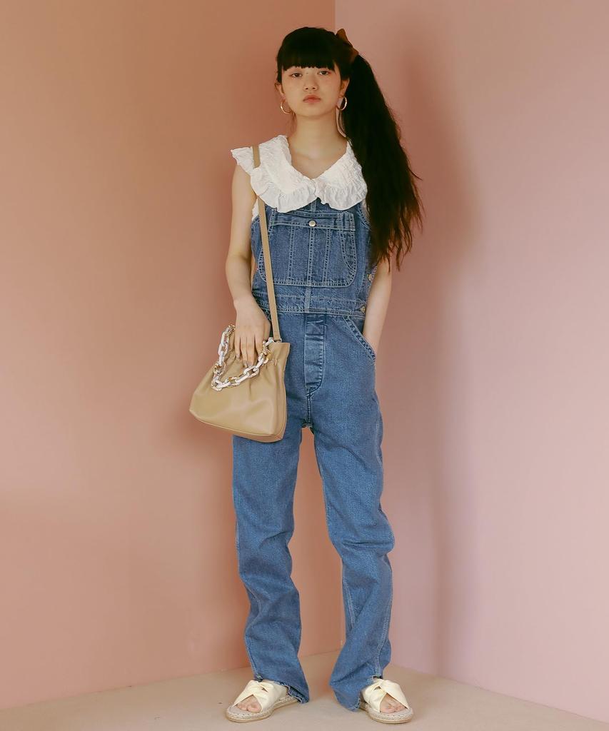 EFOLE Women's Faux Leather Shoulder Bag with Resin Chain, Gathered, Beige