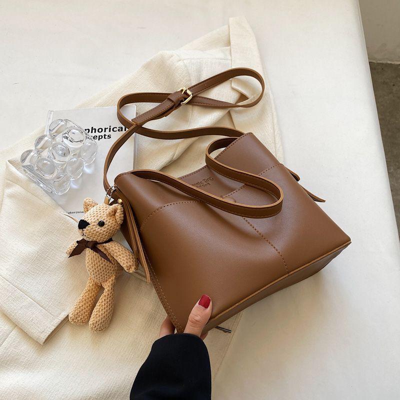 Large Capacity Bag Women's Trend Fashion Commuter Tote Bag Handbag 2025 New Women's Bag Shoulder Bag