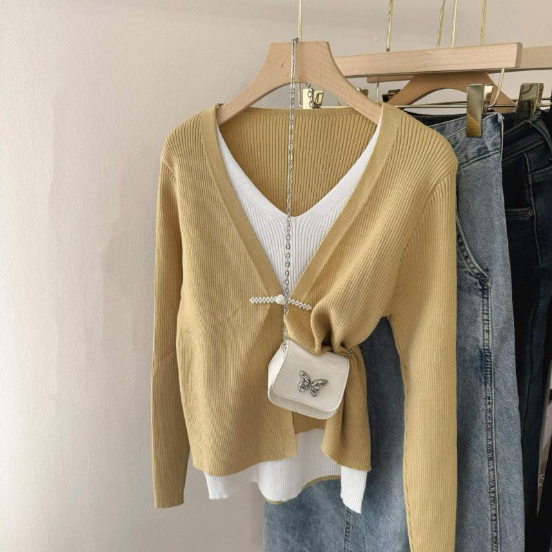 

DAFIFY Женская мода повседневная осень-зима однотонный принт длинный рукав V-образный вырез свитера Size: One Size жёлтый