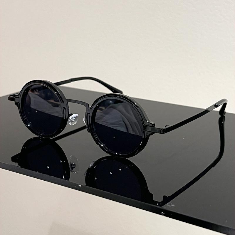 Personalized retro small round frame sunglasses trendy men s and women s concave street punk sunglasses