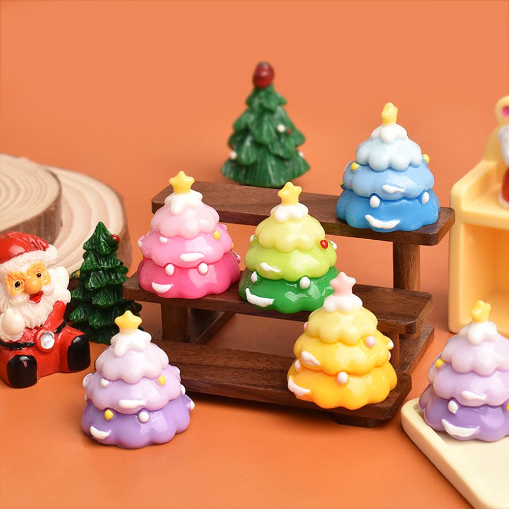 Mini Gradient Christmas Tree Cake Topper DIY Resin Decor for Holiday Scenes