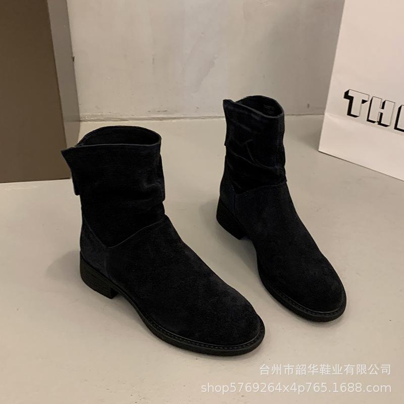 

French retro pointed super fire small short boots women s 2025 autumn and winter new single boots western denim thick heel pile boots 40 чёрный