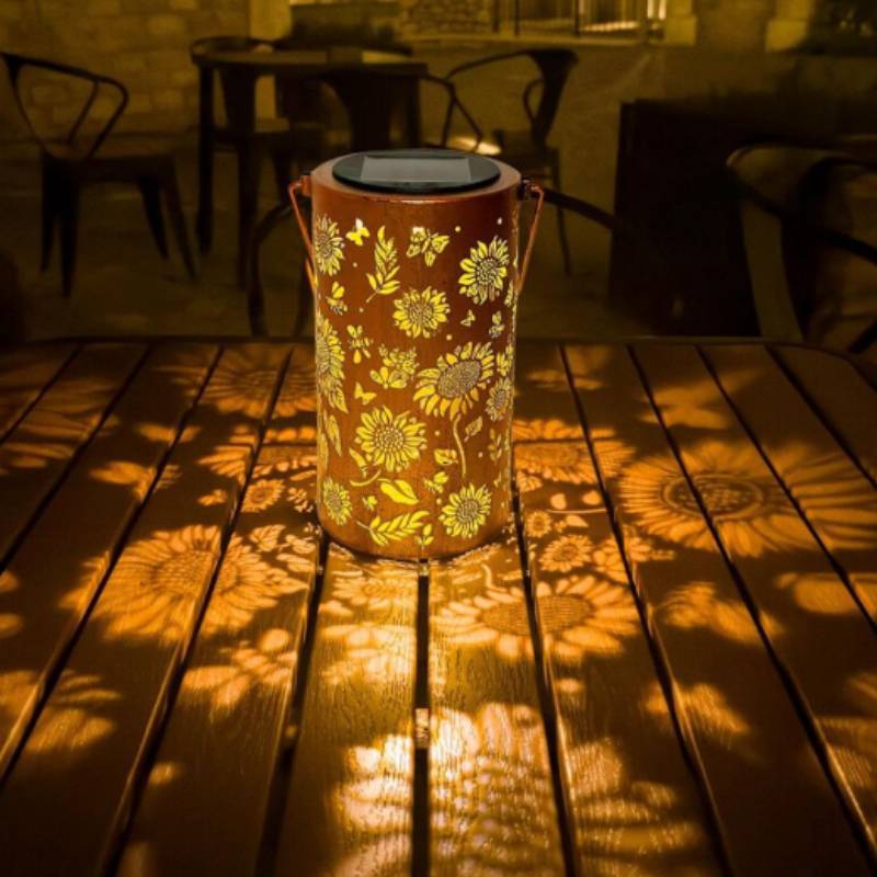 Sonnenblumen-Solar-Gartenleuchte mit Metallskulptur für die Außendekoration des Gartens