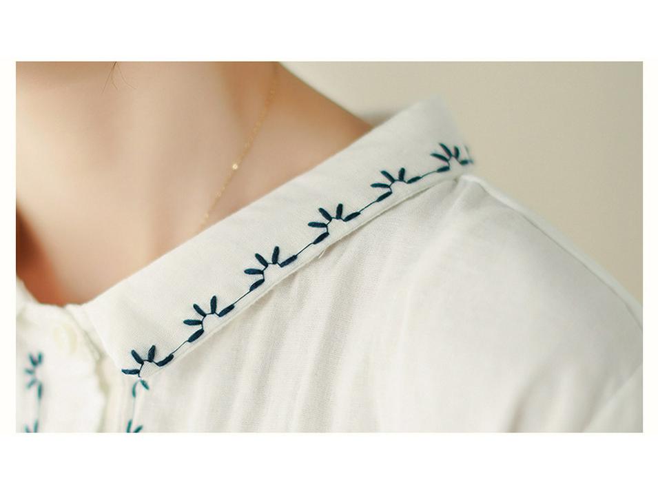 2025 Retro Art Women's Embroidered Lapel Shirt - Comfortable Spring Top