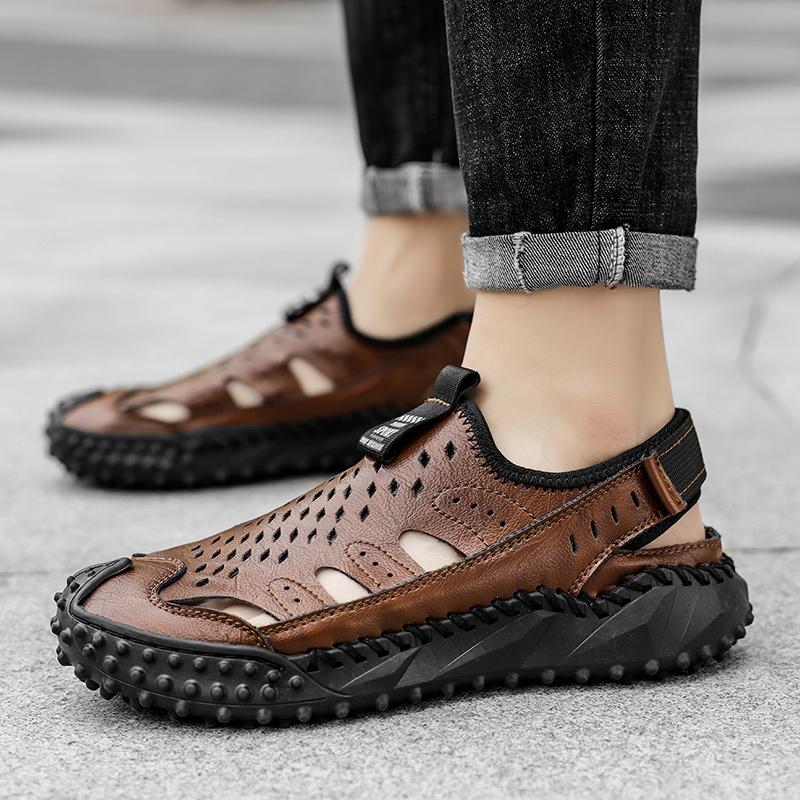 Kvėpuojantys, minkšti vyriški, natūralios odos rankiniu būdu susiuvami sandalai