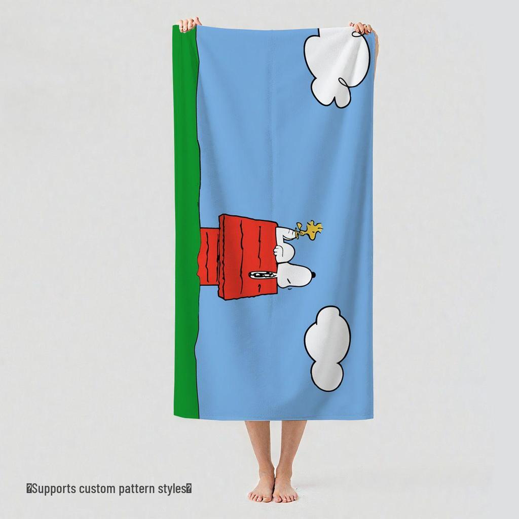 Snoopy Quick-Dry Thick Swimming and Beach Towel - Soft, Absorbent, and Perfect for Sports or Fitness