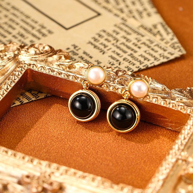 

Женские серьги в элегантном винтажном стиле, дизайн «легкая роскошь», модные и универсальные, нишевый дизайн