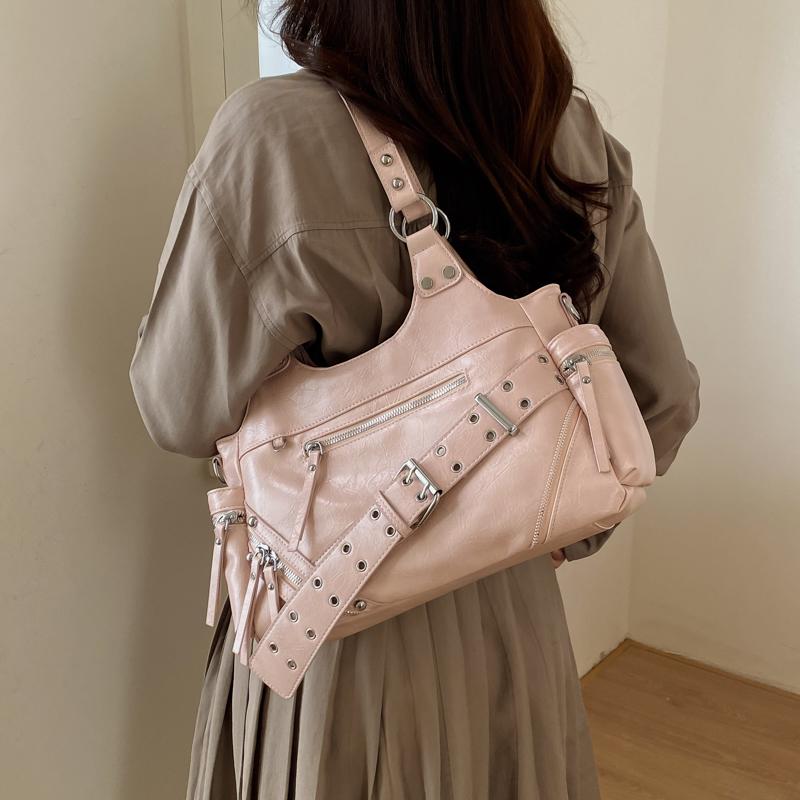Spring Multi Zipper Large Capacity Shoulder Bag for Women 2026 Simple Motorcycle Style Underarm Bag Rivet Retro Commuter Bag