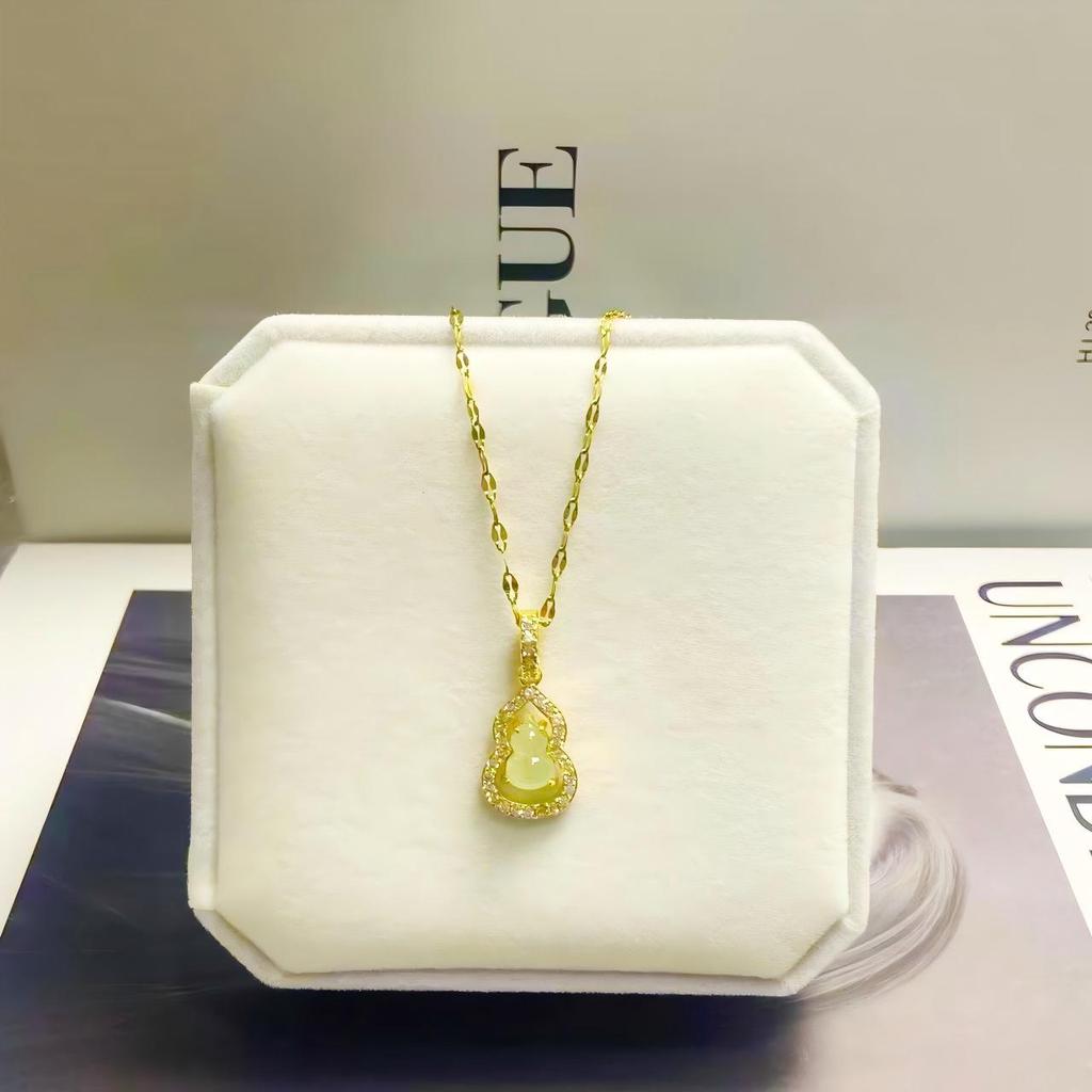 Summer Silver Series Titanium Steel Non-Fading Necklace for Women - Fashionable, Light Luxury, Niche, High-End