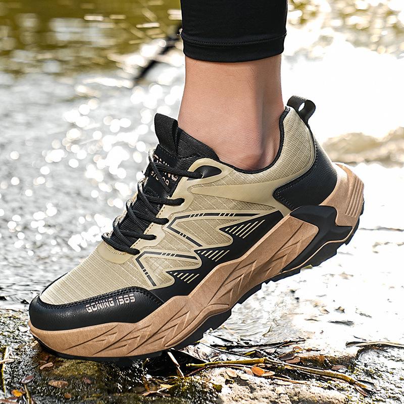 Men's Shoes 2025 Autumn New Breathable Casual Non-slip Sports Shoes Men's Outdoor Soft Sole Heightening Running Dad Trendy Shoes