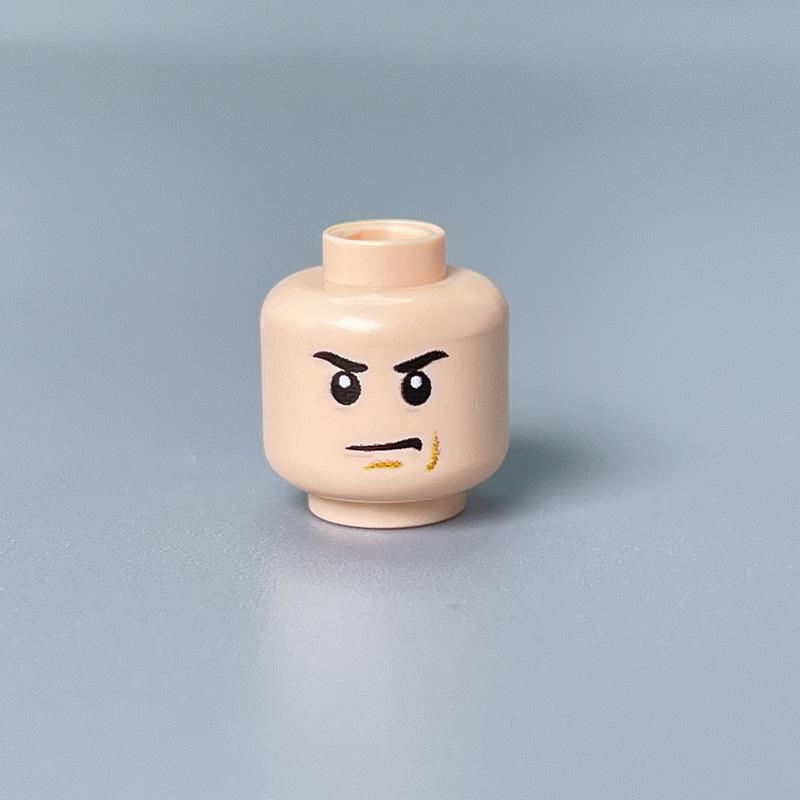 Building Block Minifigure Heads Set – Facial Expressions in Yellow