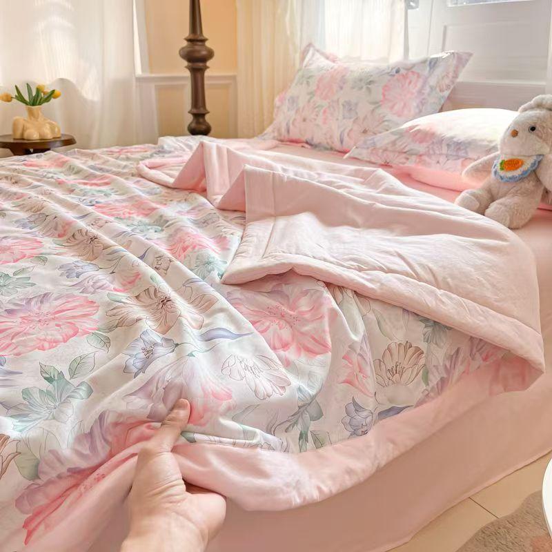 Soft Skin Friendly Summer Quilt Set or Single Quilts Lightweight Breathable Thin Comforter Sets Washable Single Double Blanket