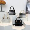 Retro Women's Handbag Shoulder Carrier Bag