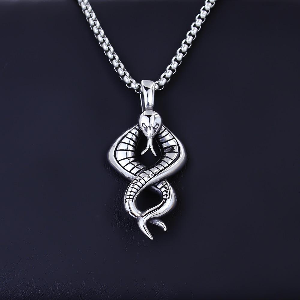 European and American Necklace Men's Retro Trendy and Cool Snake-shaped Pendant Titanium Steel Necklace