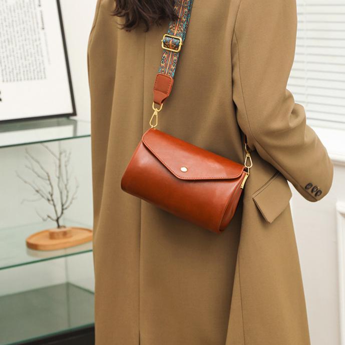 New Women's Crossbody Bag Fashionable Multi Compartment Cylindrical Bag PU Soft Leather Texture Large Capacity Lightweight Casual Shoulder Bag