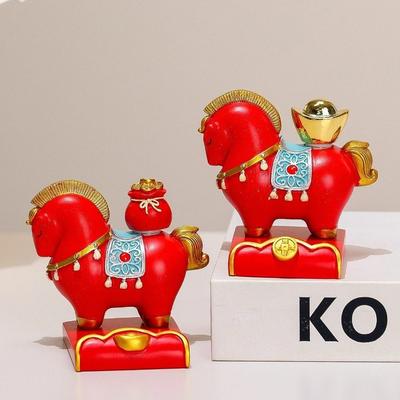 Deko & Wohnaccessoires – Statuetten