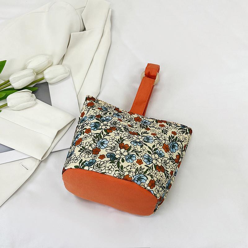 Fashionable Minimalist Commuter Tote Bag Spacious And Versatile For Daily Use хаки