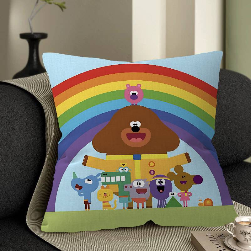 Cartoon Hey-D-Duggee Maple Design Cushion Cover Happy Autumn Harvest Decor Holiday Decorati Pillow Cover
