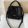 2025 New Niche Underarm Bag Black Commuter Versatile Shoulder Messenger Bag Chain Bag High-end Small Square Bag