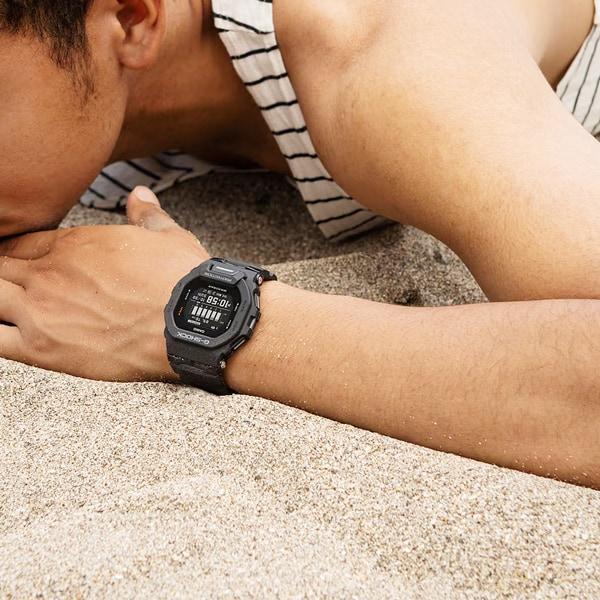 CASIO Men's G-SHOCK GBD-200-1JF [G-SHOCK 20 atm waterproof G-SQUAD] Square Watch Black Resin