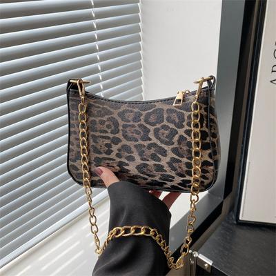 2025 Winter New Niche Crescent Bag Foreign Style Fashion Simple Leopard Print Single Shoulder Underarm Handbag