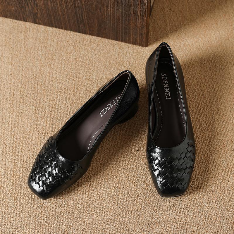 Fashion French Retro Woven 2025 New Fashion Shallow Women's Single Shoes