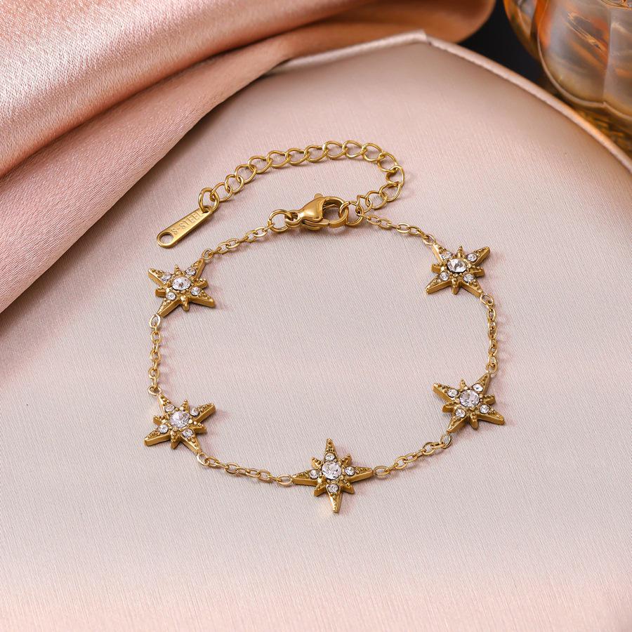 Elegant Zirconia Flower Pendant Bracelet - Versatile French Luxury Style